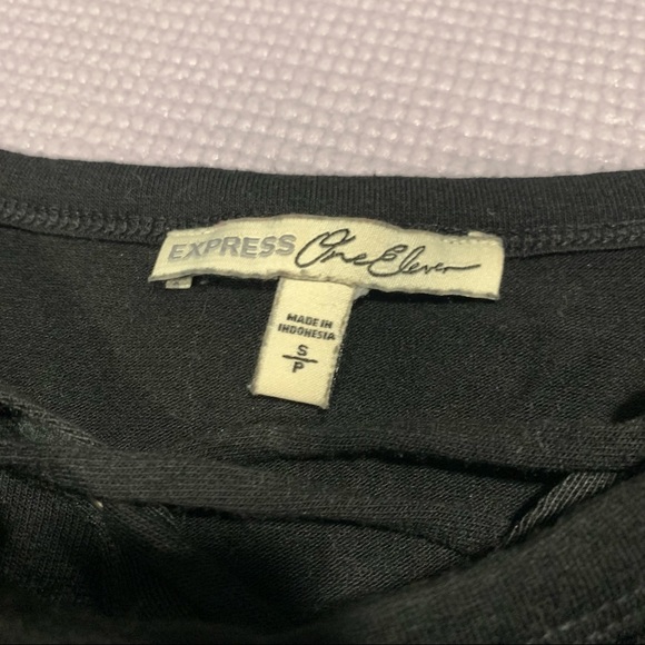 Black lace up long sleeve tee - Picture 3 of 3